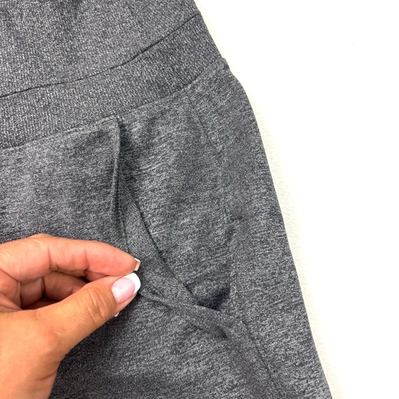 Athleta Venice Thick Highrise Dark Gray Heather Modern Joggers (M) - Picture 6 of 16